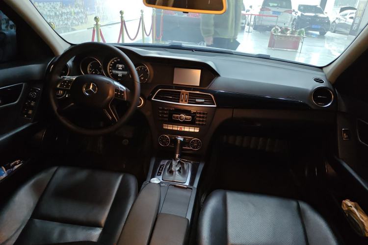 Used Mercedes-Benz C-Class 2013 C 180 Classic Grand Edition