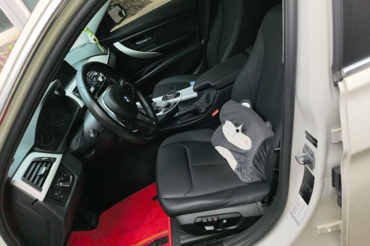 Used BMW 3 Series 2014 328Li Fashion Model
