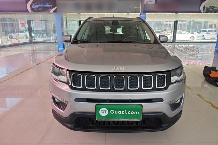Used Jeep Compass 2017 200T Automatic Family Edition
