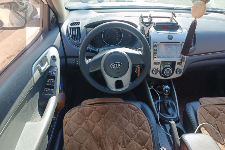 Used Kia Forte 2014 1.6L MT GL