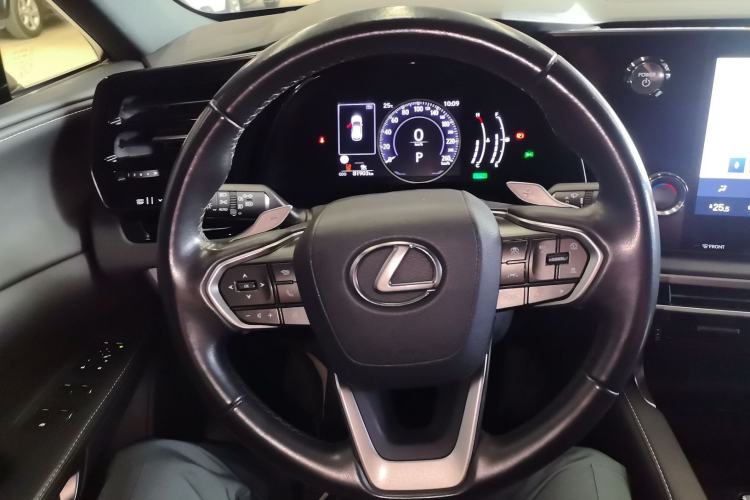 Used Lexus RX 2023 350h Two-Wheel Drive Enjoyment Version