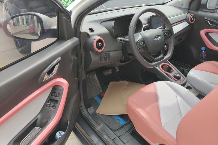 Used Chery QQ Little Ant 2022 Revised Version Sweet Pink Edition Half-Sugar Version Lithium Iron Phosphate 30.7 kWh 30 kW 301 km