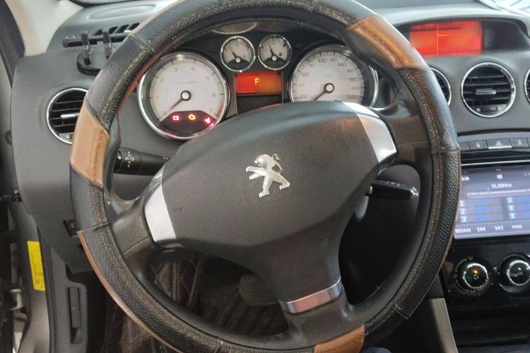 Used Peugeot 408 2013 2.0L Automatic Comfort Edition
