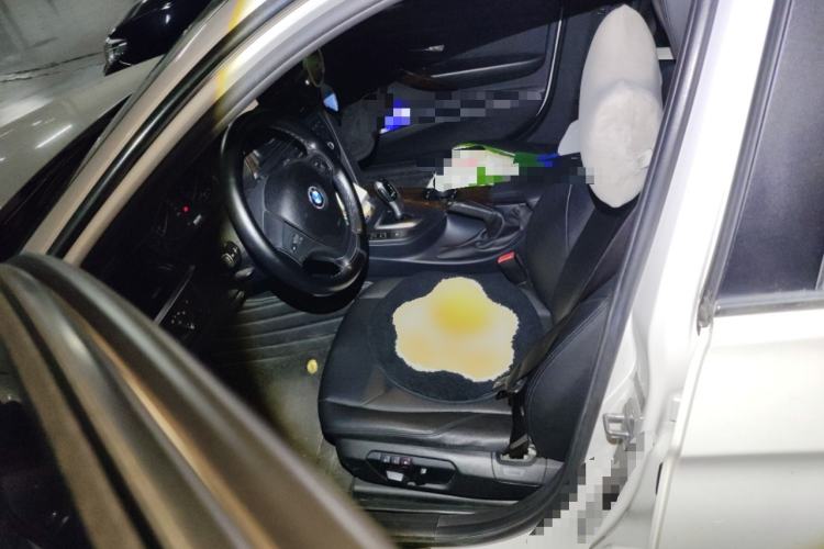 Used BMW 3 Series 2013 320Li Fashion Model Left Front Seat