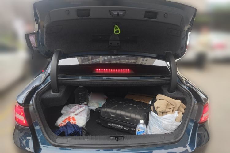 Used Geely Auto Emgrand GT 2015 1.8T Flagship Model Trunk