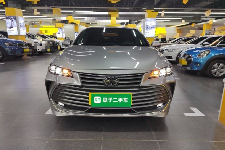 Used Toyota Avalon 2019 2.5L Ambition Version China VI Standard
