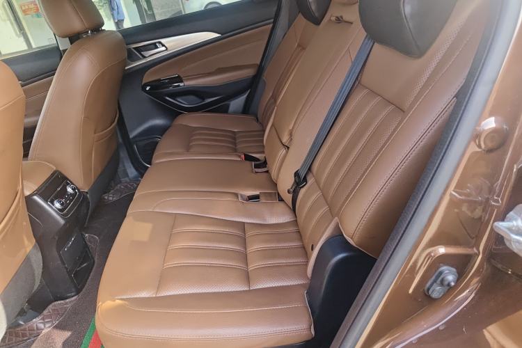 Used CHANGAN CS95 2017 2.0T Four-Wheel Drive SmartDrive Edition
