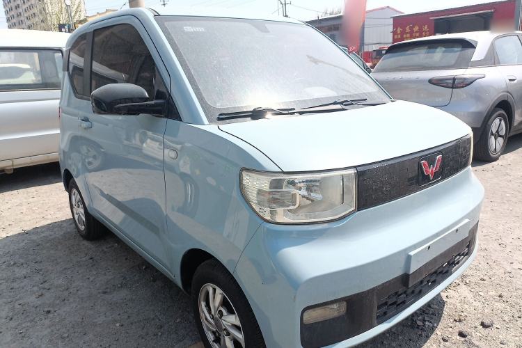 Used Wuling Hongguang MINIEV 2020 Freedom Version Lithium Iron Phosphate Front Right 45 Deg