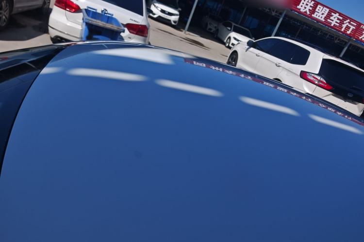 Used Volkswagen Santana 2016 1.6L Manual Fashion Edition Roof