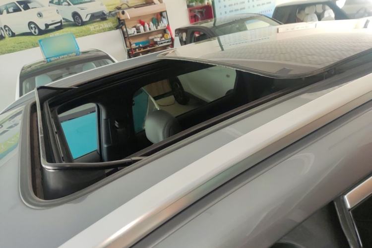 Used BYD Song L DM-i 2025 Intelligent Driving Version 112 km Beyond-Range Type