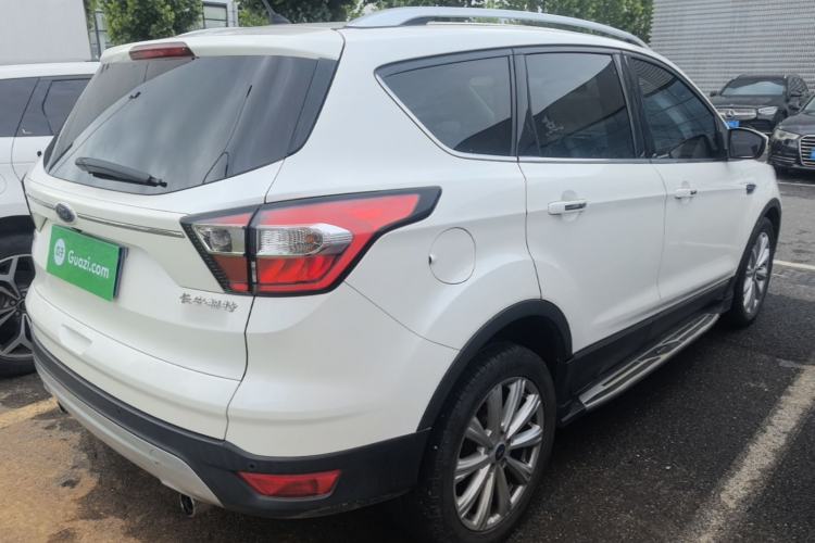 Used Ford Kuga 2017 EcoBoost 180 Two-Wheel-Drive Luxury Wing Edition