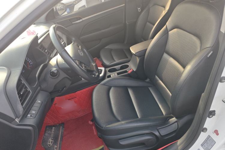 Used Hyundai Elantra (6th Generation / Lingdong) 2020 1.5L CVT Smart & Stylish – Elite Version Left Front Seat