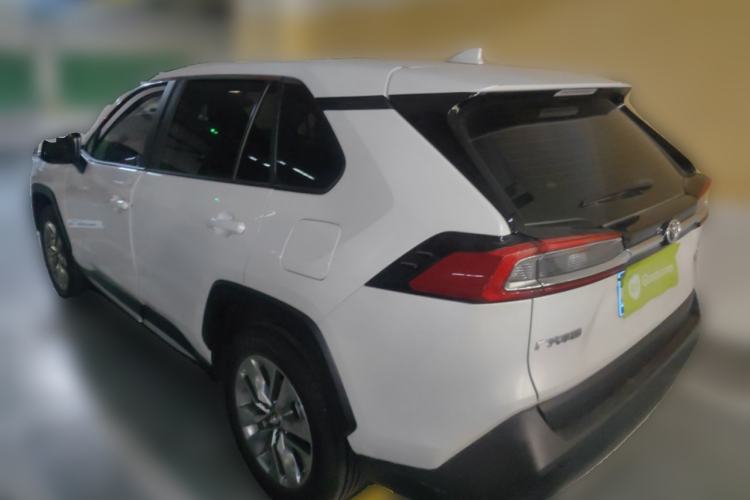 Used Toyota Wildlander 2021 2.0L CVT 4x4 Luxury Edition