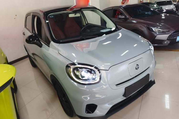 Used Leapmotor T03 2023 200 Lite Edition Front Right 45 Deg