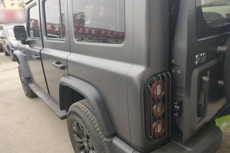 Used 212 T01 2024 2.0T Mechanic
