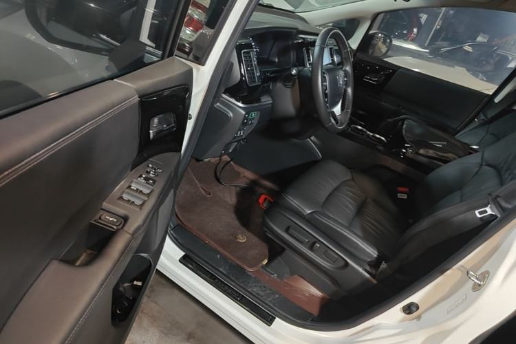 Used Honda Elysion 2019 2.0L Hybrid Luxury Edition