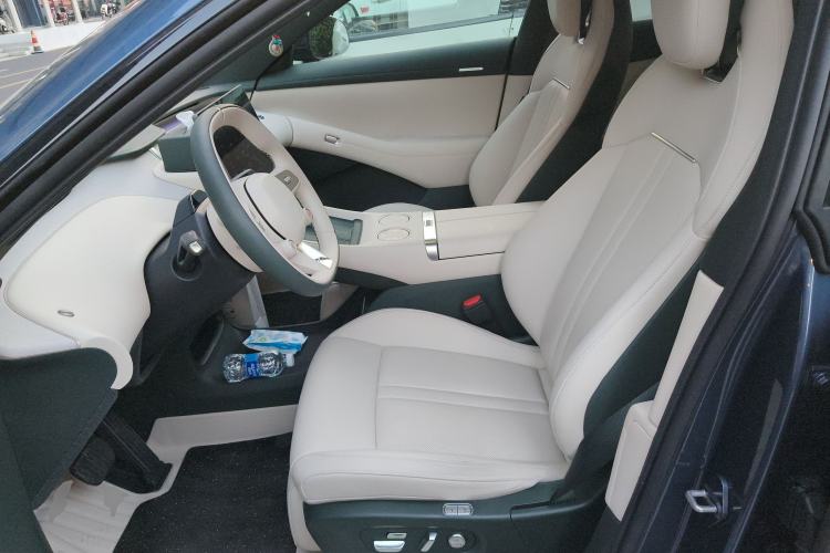 Used Xiaomi Auto YU7 2025 Ultra-Long Range All-Wheel Drive Pro Version
