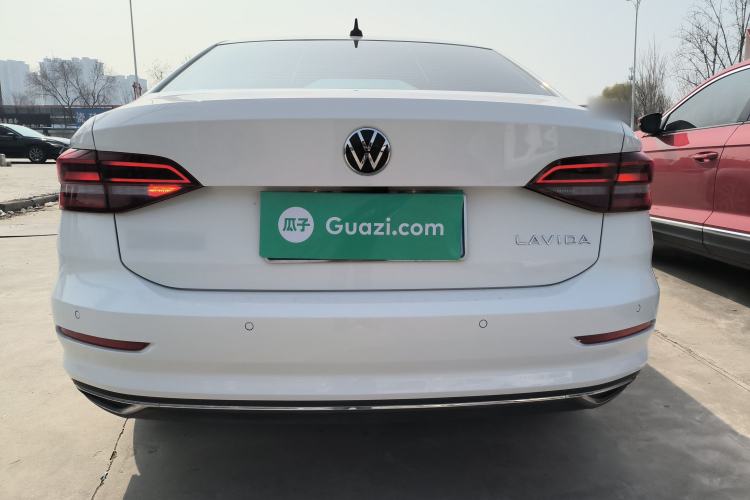 Used Volkswagen Lavida 2022 1.5L Automatic Comfort Edition
