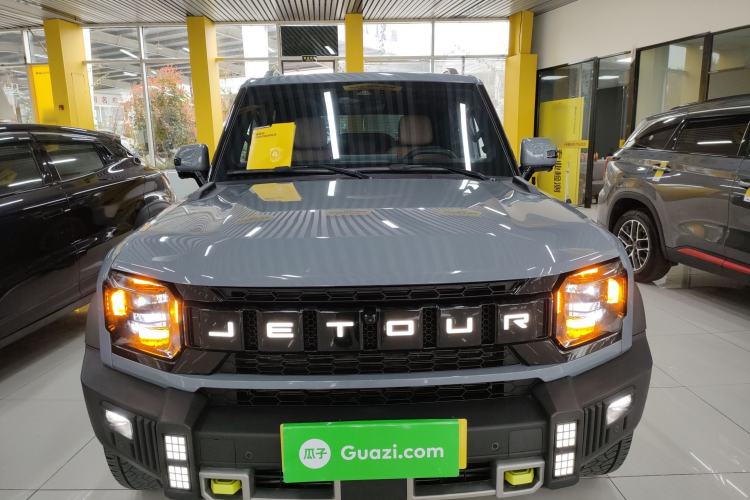 Used JETOUR Traveler 2023 2.0T All-Wheel Drive CrossPRO+
