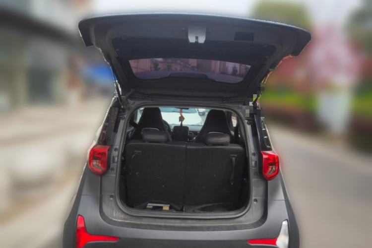 Used Chery QQ Little Ant 2023 251km True Love Edition Lithium Iron Phosphate Trunk