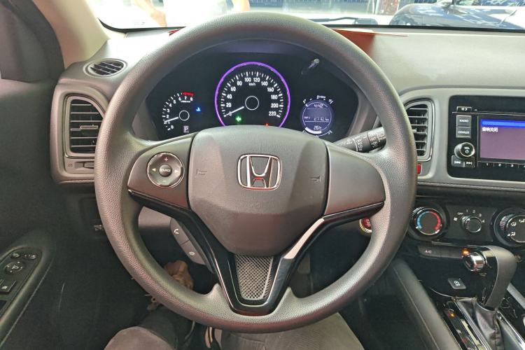 Used Honda Vezel 2017 1.8L CVT 2WD Elite Model
