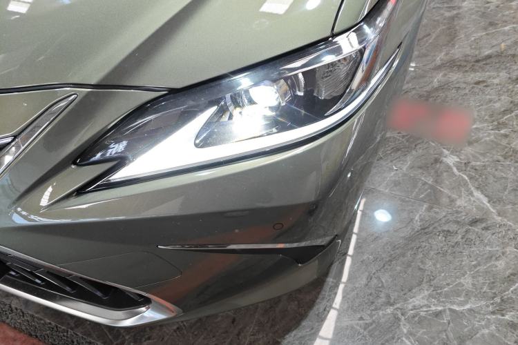 Used Lexus ES 2024 200 Premium Edition
