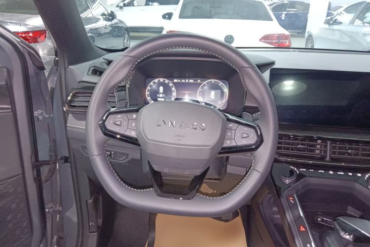 Used Lynk & Co 06 2023 Remix 1.5T Dynamic Halo