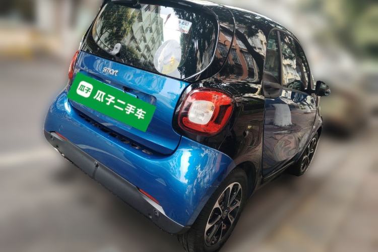 Used smart fortwo 2015 1.0L 52 kW Hardtop Passion Edition
