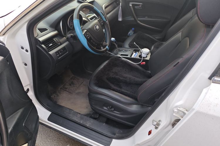 Used Bestune X80 2016 2.0L Automatic Luxury Model