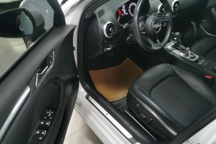 Used Audi A3 2020 Sportback 35 TFSI Fashion Edition China VI Emission Standard