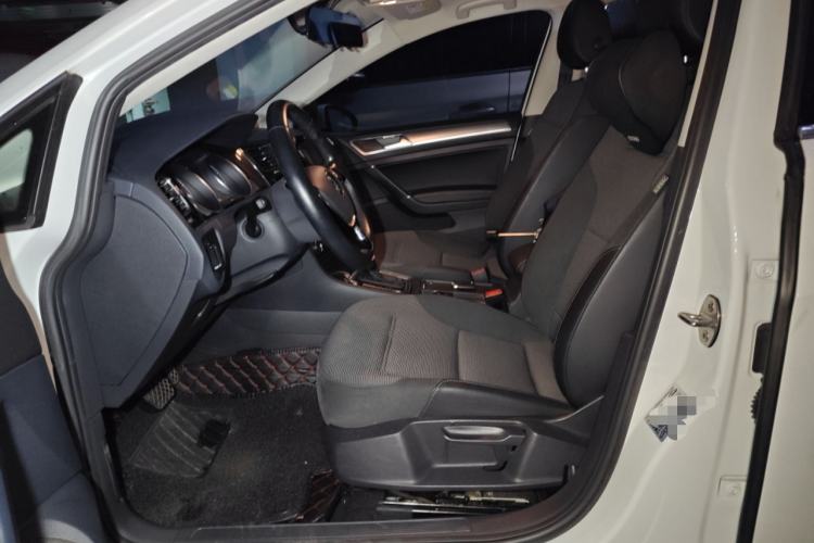 Used Volkswagen Golf 2020 Zhiai Edition 280TSI DSG Comfort Model
