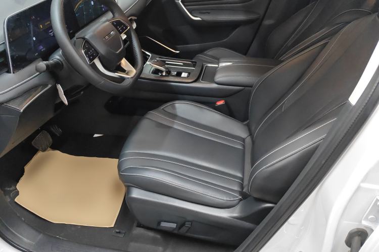 Used Venucia V 2023 260T Idol Edition Pro