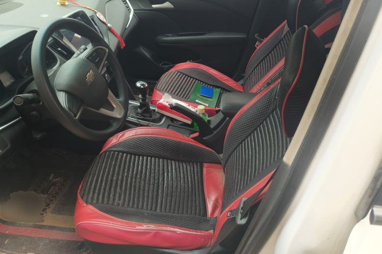 Used Chevrolet Monza 2019 320T Manual Xinxin Edition China VI Left Front Seat