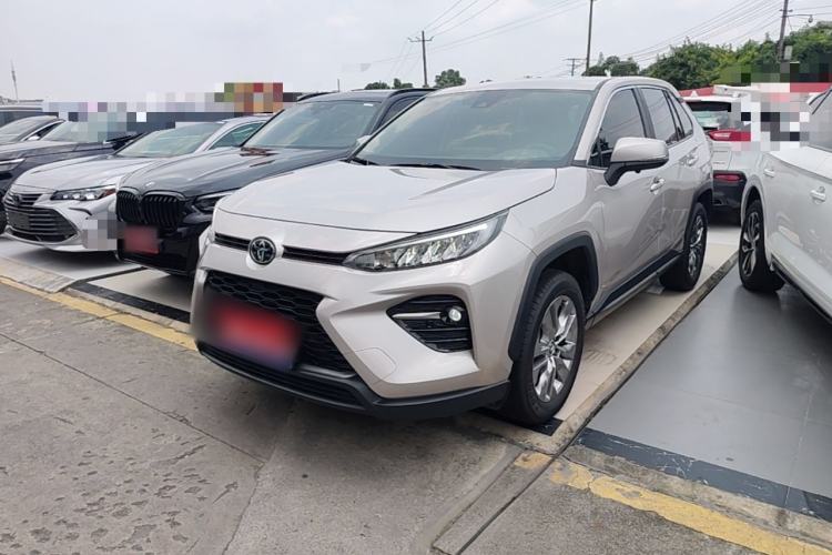 Used Toyota Wildlander 2024 2.0L CVT Two-Wheel Drive Leading Edition