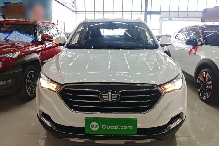 Used Bestune X40 2019 1.6L Automatic Luxury Edition China VI
