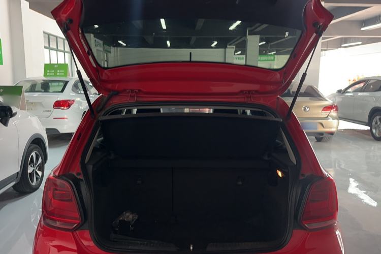 Used Volkswagen Polo 2014 1.4L Automatic Comfort Edition