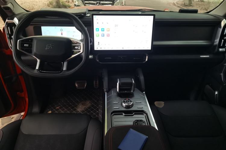 Used JETOUR Traveler 2023 2.0T All-Wheel-Drive CrossPRO
