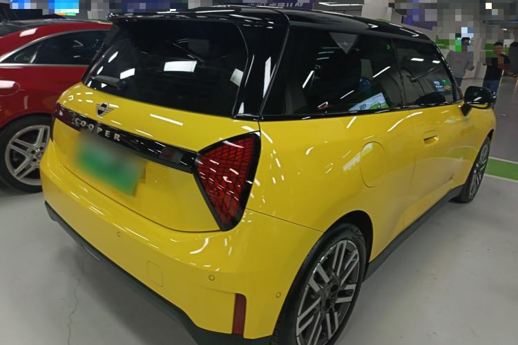 Used MINI Electric MINI COOPER 2024 456km COOPER E Classic Edition