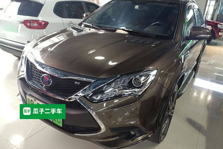 Used BYD Tang New Energy 2015 2.0T Four-Wheel-Drive Flagship Model