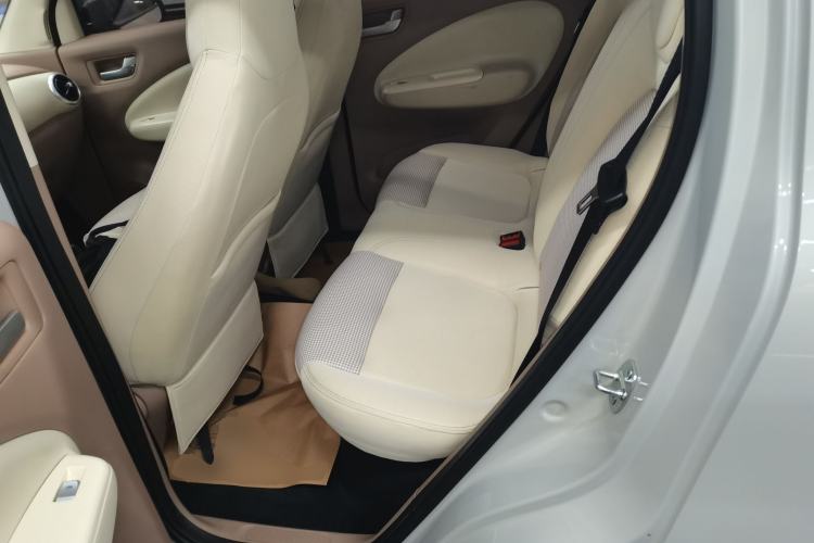 Used Wuling Hongguang MINIEV 2025 Four-Door Version Advanced Edition Left Rear Seat