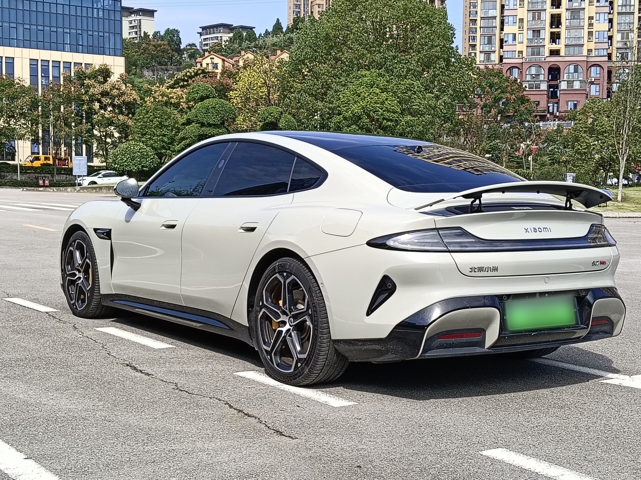 Xiaomi Auto SU7 2024 Four-Wheel Drive Ultra-Long Range Advanced Intelligent Driving Max Edition — снимка 16