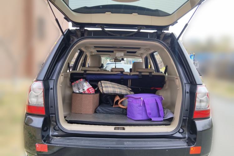 Used Land Rover Freelander 2 2011 2.2T SD4 SE Diesel Edition Trunk