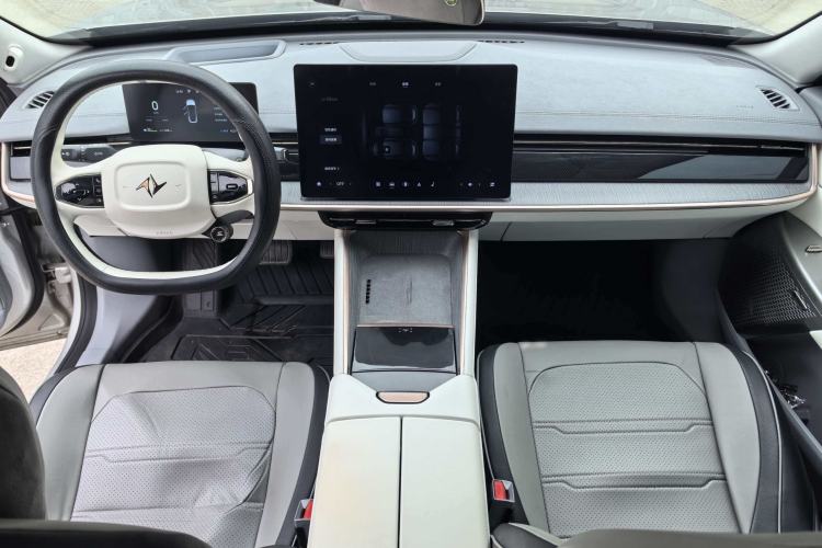 Used Dongfeng eπ eπ007 2024 530 Pro Version
