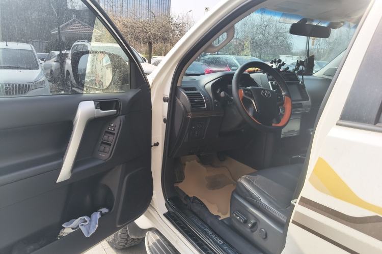 Used Toyota Prado 2018 3.5L Automatic TX-L with Rear-Mounted Spare Tire