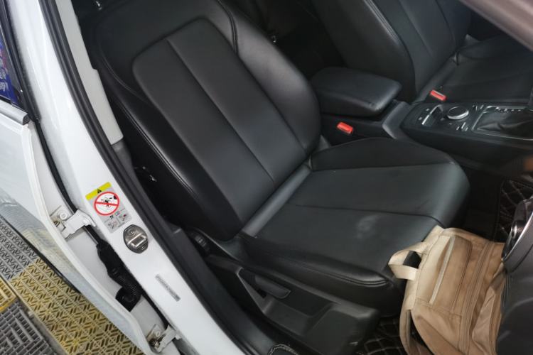 Used Audi Q2L 2018 35 TFSI Launch Exclusive Edition China VI
