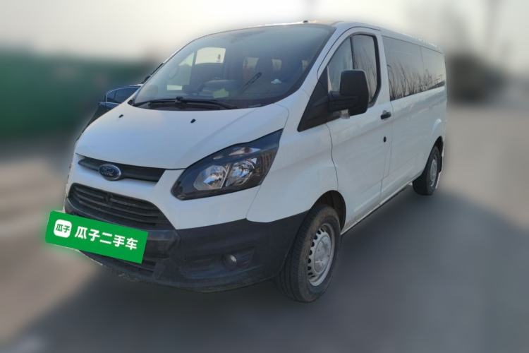 Used Ford Transit 2020 2.0T Gasoline Multi-Function Commercial Vehicle Mid-Drive Low-Roof Design with Dual Rear Doors Meeting China VI Emission Standards