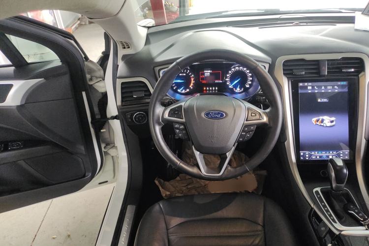 Used Ford Mondeo 2013 2.0L GTDi 200 Fashion Edition
