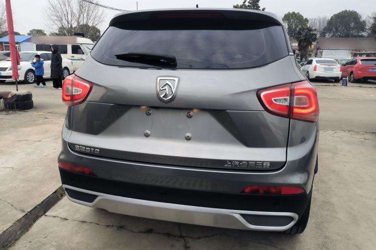 Used Baojun 510 2017 1.5L Manual Fashion Model