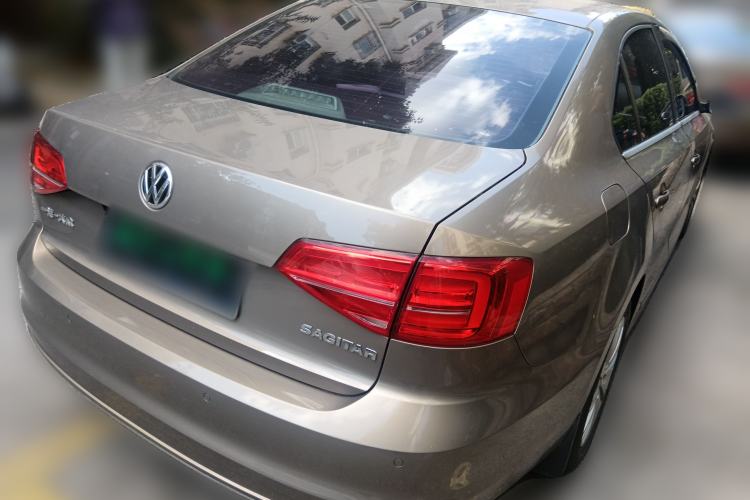 Used Volkswagen Sagitar 2015 1.6L Automatic Comfort Model