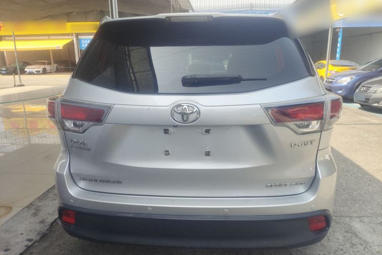 Used Toyota Highlander 2017 2.0T Four-Wheel Drive Luxury Edition 7 Seats
